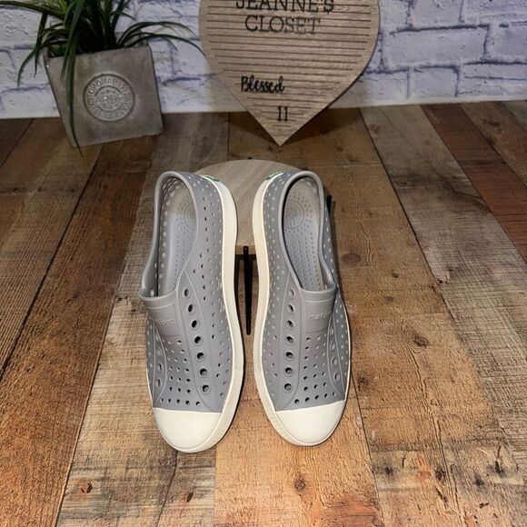 Native Jefferson  Slip-On Light-Weight Pigeon Grey/Shell White M 6 W 8 - Picture 5 of 11